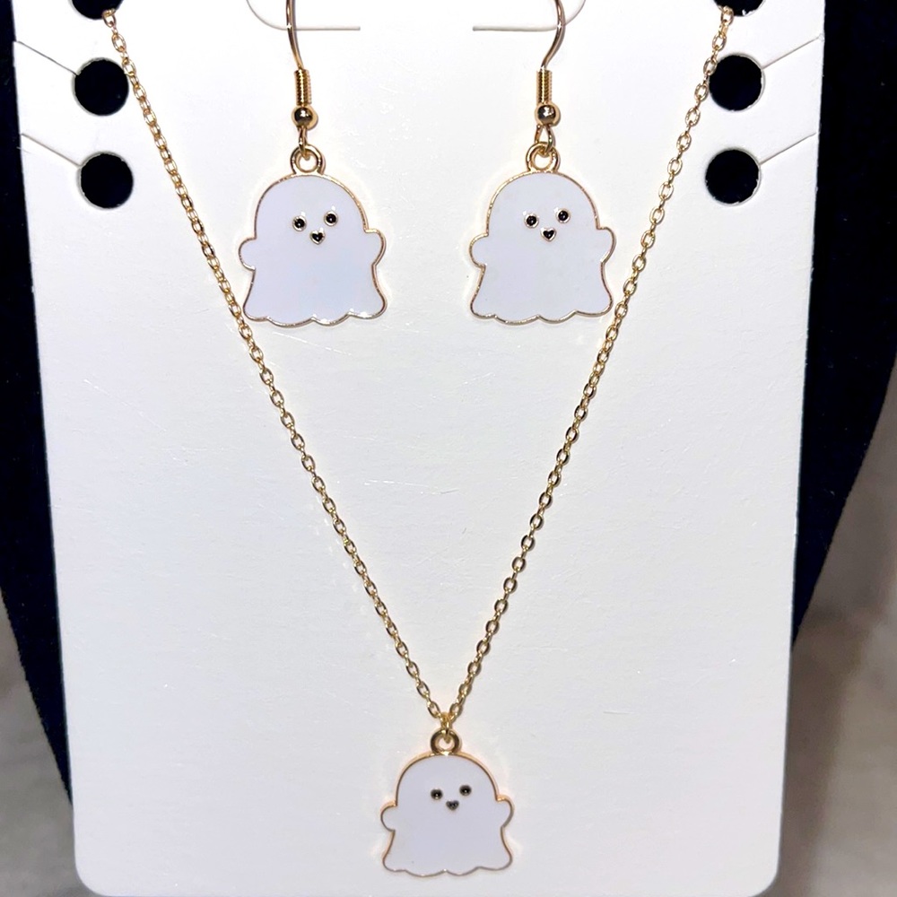 White Ghost Dangling Drop Darrings and Ghost Necklace